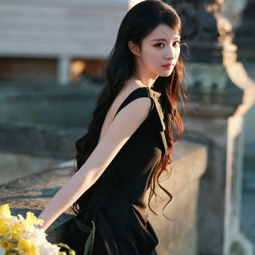 王楚然，不急着讨人喜欢